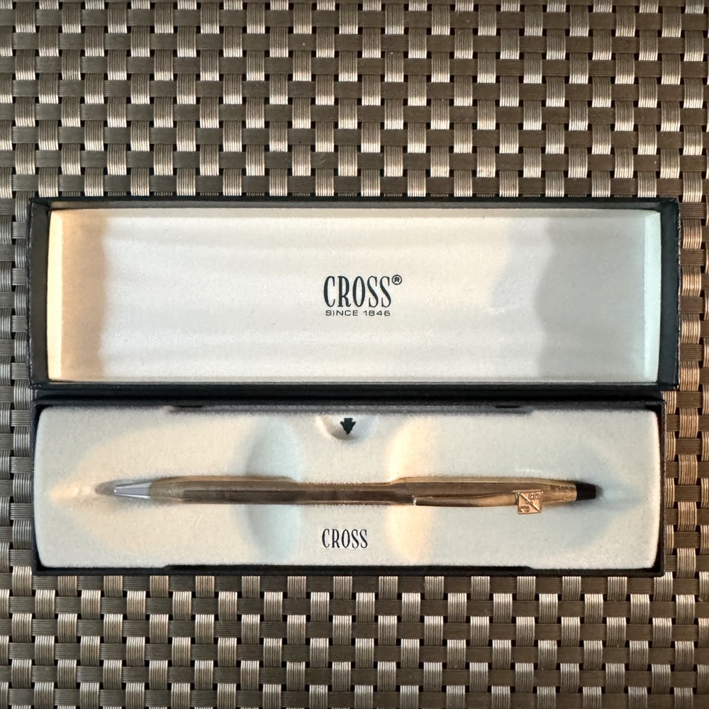 Vintage Cross -10 karat gold ballpoint pen  New/never used